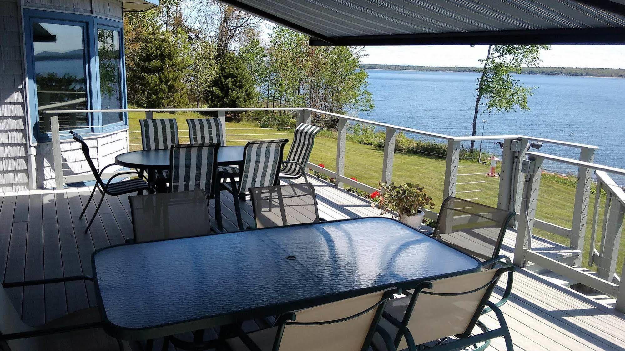 Wave Walker Bed And Breakfast Surry Exterior foto